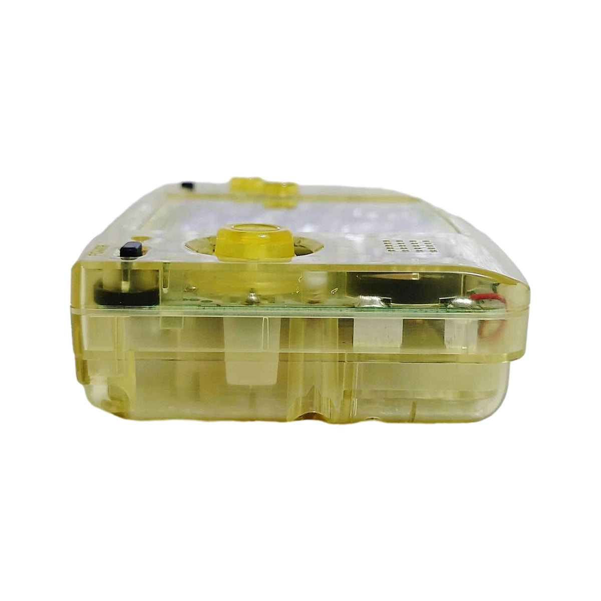 SNK Neo Geo Pocket color Crystal Yellow on Retropixl.com for retrogaming players and retro gaming collectors