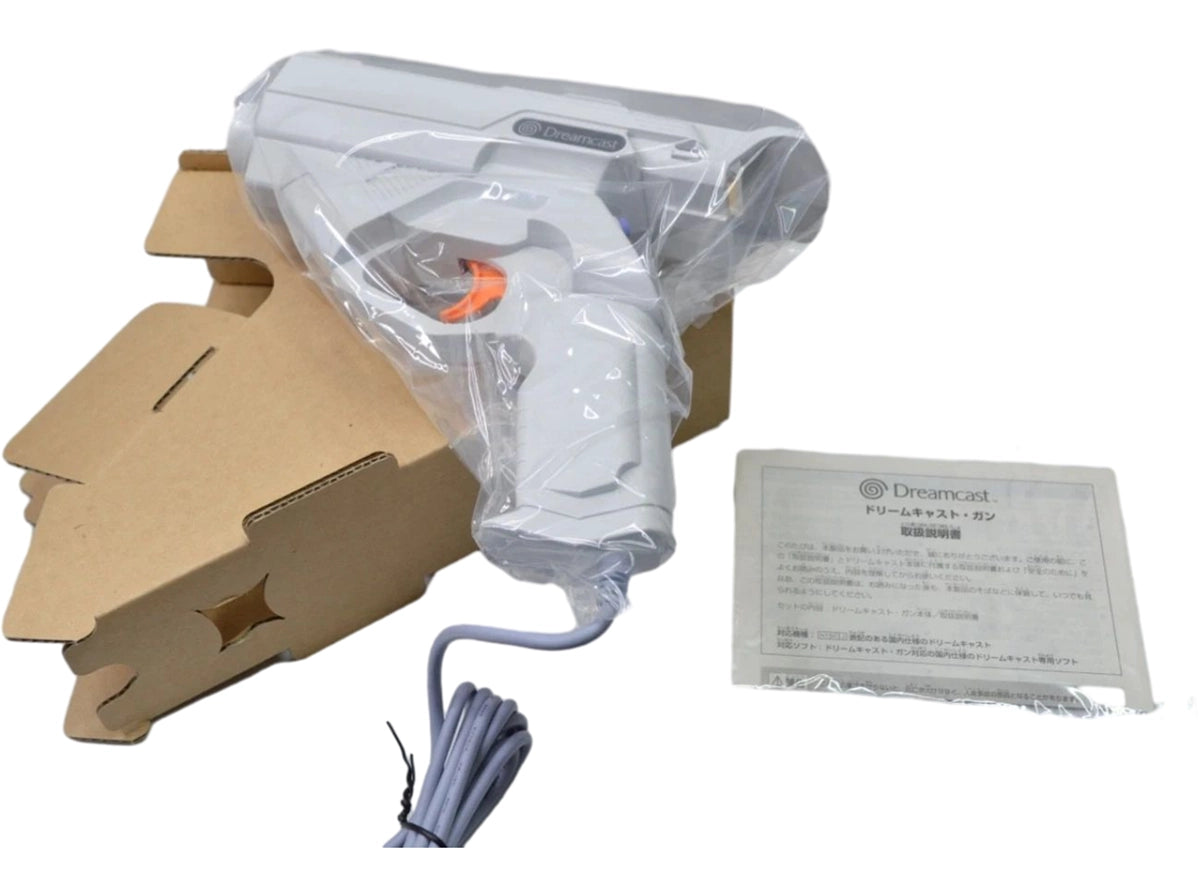 Sega Dreamcast Gun HKT-7801 on RetroPixl.com for Retrogaming players and Retro Gaming Collectors